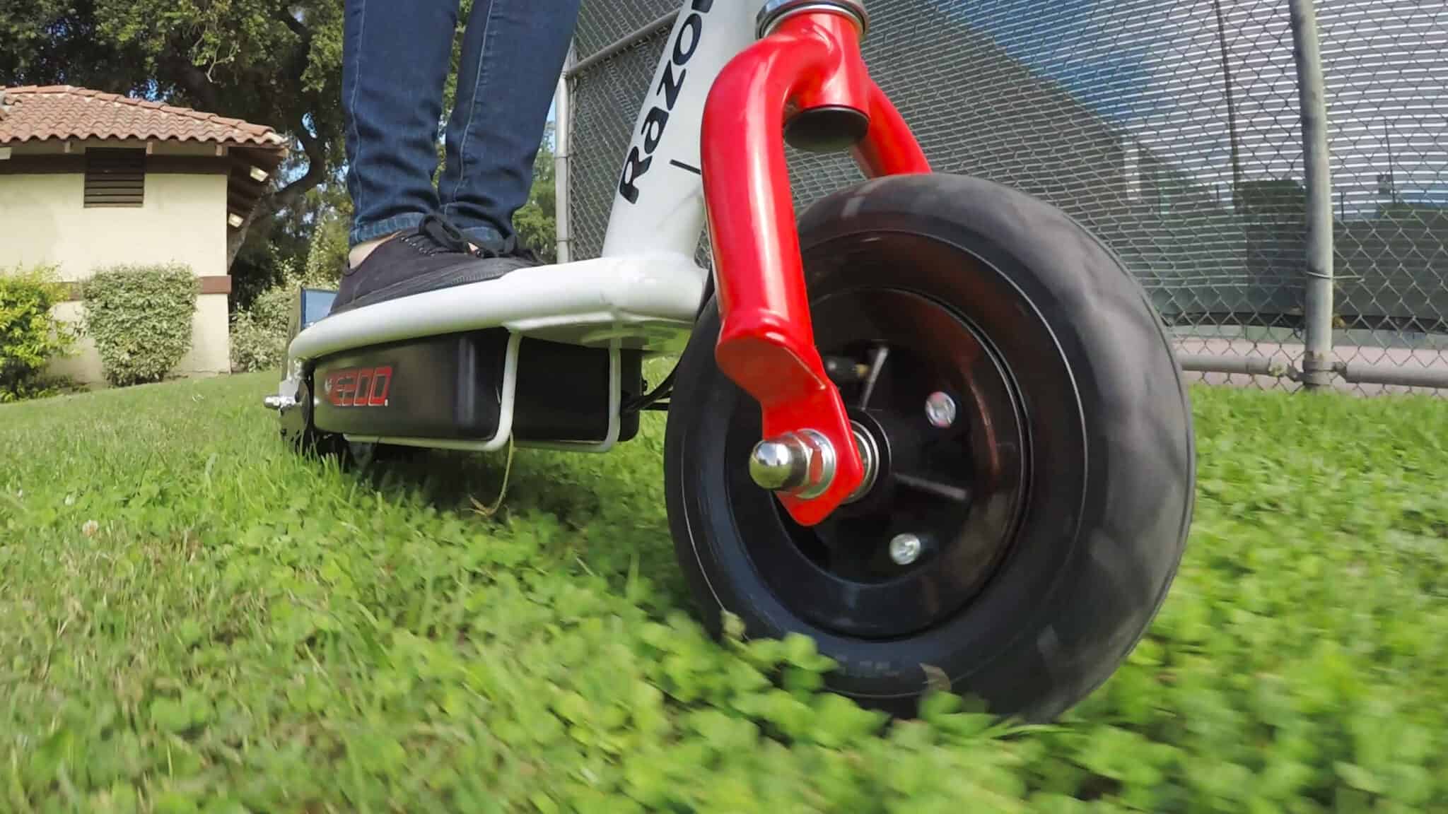 Razor E200 Electric Scooter Review - Worth the Money?